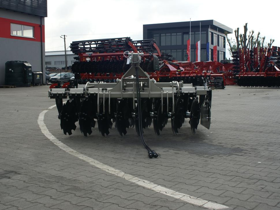 ROLEX Scheibenegge / Disc harrow for vineyards / Dechaumeur à disques pour vignes / Erpice a dischi / Дисковая борона для виноградника / Brona talerzowa do winnic 1,1 m - Diskiniai skutikai: foto 2 ROLEX Scheibenegge / Disc harrow for vineyards / Dechaumeur à disques pour vignes / Erpice a dischi / Дисковая борона для виноградника / Brona talerzowa do winnic 1,1 m - Diskiniai skutikai: foto 2