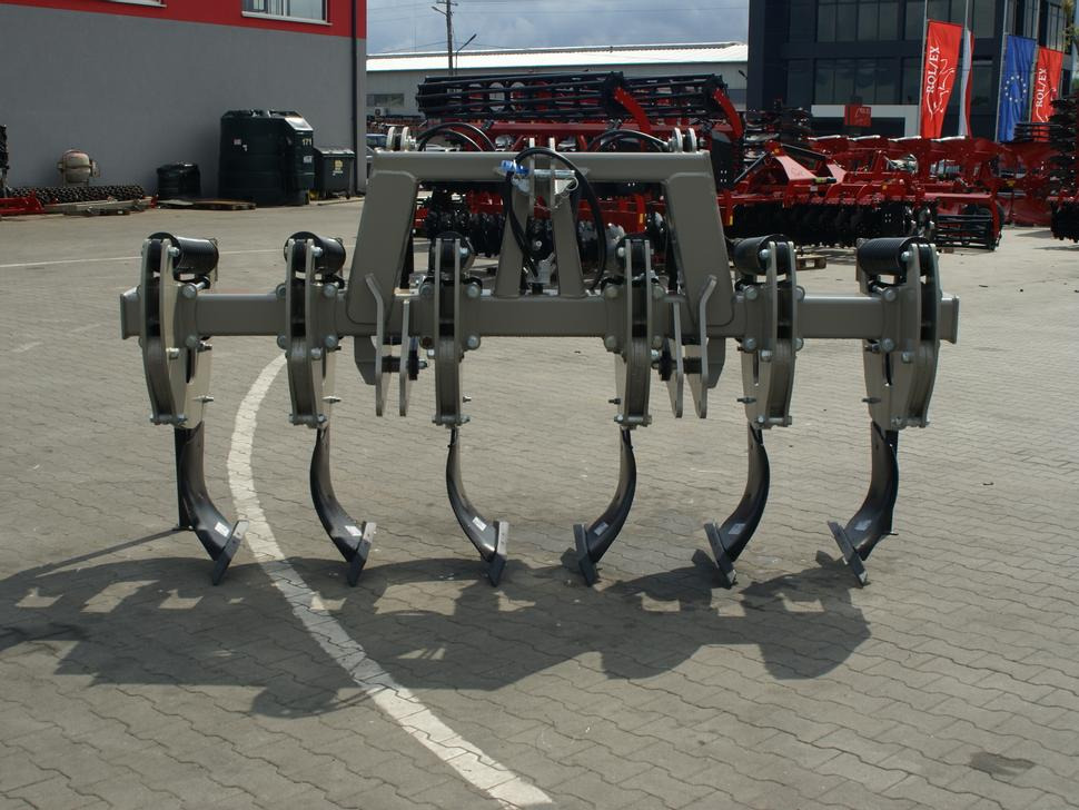 ROLEX Tiefenlockerer / Subsoiler / Décompacteur / Dissodatori / Subsolador / Глубокорыхлитель / Głębosz 3 m - Giluminis purentuvas: foto 5 ROLEX Tiefenlockerer / Subsoiler / Décompacteur / Dissodatori / Subsolador / Глубокорыхлитель / Głębosz 3 m - Giluminis purentuvas: foto 5