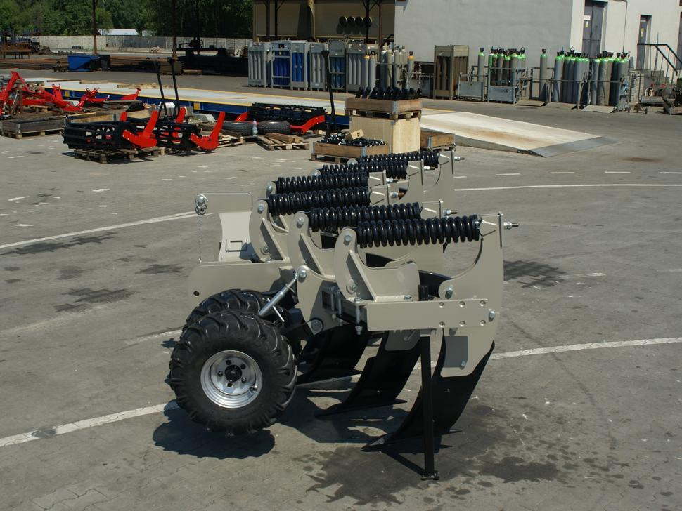 Nauja Giluminis purentuvas ROLEX Tiefenlockerer / Subsoiler / Décompacteur / Dissodatori / Subsolador / Глубокорыхлитель / Głębosz typ V 3 m: foto 20