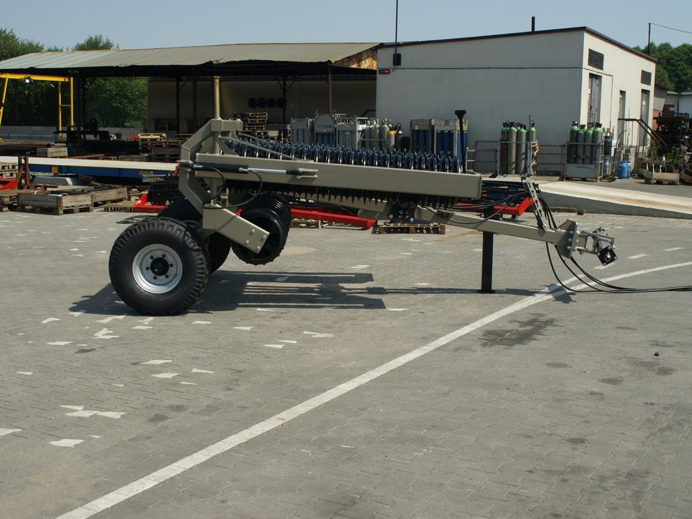 Rolex Ackerwalze / Sowing roller / Rouleau Cambridge / Attrezzi per rullatura / Rodillo / Посевной каток / Wał posiewny 6,3 m - Tankinimo volas: foto 3 Rolex Ackerwalze / Sowing roller / Rouleau Cambridge / Attrezzi per rullatura / Rodillo / Посевной каток / Wał posiewny 6,3 m - Tankinimo volas: foto 3