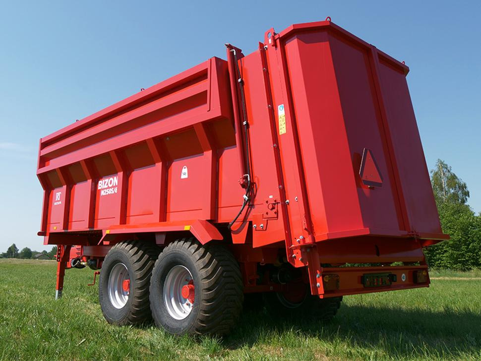 Nauja Mėšlo kratytuvas Roltrans Miststreuer / Manure spreader / Epandeur à fumier / Spandiletame / Разбрасыватель органических удобрений / Rozrzutnik obornika N205S/6 BIZON 14 t: foto 7