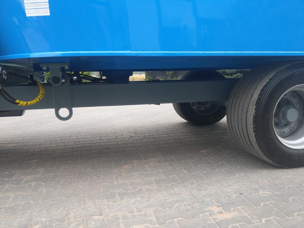 ZAMET Futtermischwagen / Feed mixer / Melangeuse / Carro miscelatore / Vagoneta de alimentación /Кормораздатчик / Wóz paszowy 16 m3 - Pašarų maišytuvas: foto 3 ZAMET Futtermischwagen / Feed mixer / Melangeuse / Carro miscelatore / Vagoneta de alimentación /Кормораздатчик / Wóz paszowy 16 m3 - Pašarų maišytuvas: foto 3