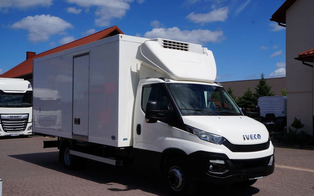 Iveco DAILY 70c17 CHŁODNIA 5 m Thermo king V-500 MAX Wzorowy Stan - Refrižeratorius sunkvežimis: foto 3 Iveco DAILY 70c17 CHŁODNIA 5 m Thermo king V-500 MAX Wzorowy Stan - Refrižeratorius sunkvežimis: foto 3
