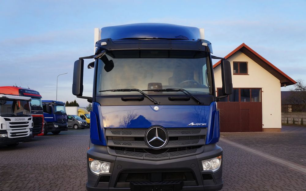 Mercedes-Benz ANTOS 1824 EURO 6 1827 CHŁODNIA KONTENER 8.40 m - Refrižeratorius sunkvežimis: foto 3 Mercedes-Benz ANTOS 1824 EURO 6 1827 CHŁODNIA KONTENER 8.40 m - Refrižeratorius sunkvežimis: foto 3