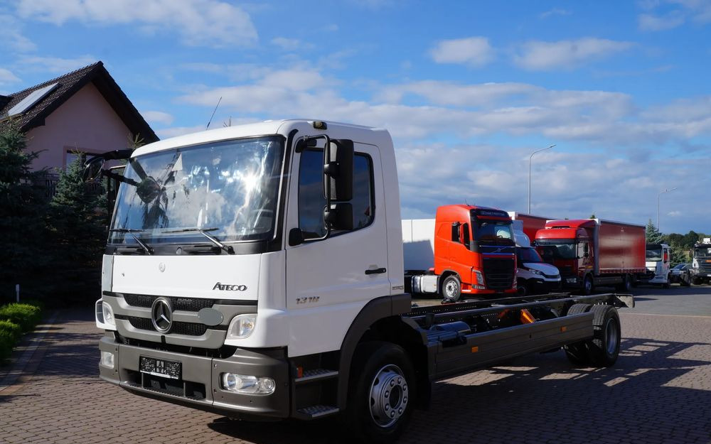 Mercedes-Benz ATEGO 1318 EURO 5 RAMA DO ZABUDOWY MANUAL 1322 - Važiuoklės sunkvežimis: foto 1 Mercedes-Benz ATEGO 1318 EURO 5 RAMA DO ZABUDOWY MANUAL 1322 - Važiuoklės sunkvežimis: foto 1
