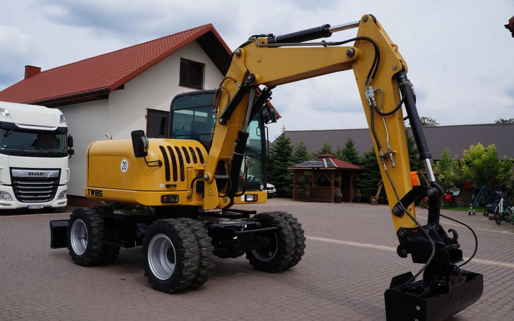 Terex TW 85 Koparka kołowa Sprowadzona silnik DEUTZ Stan Wzorowy - Ratinis ekskavatorius: foto 4 Terex TW 85 Koparka kołowa Sprowadzona silnik DEUTZ Stan Wzorowy - Ratinis ekskavatorius: foto 4