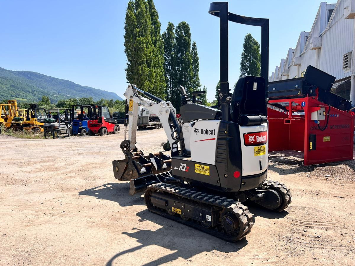Bobcat E10 Z MINIPELLE 1T - Mini ekskavatorius: foto 2 Bobcat E10 Z MINIPELLE 1T - Mini ekskavatorius: foto 2