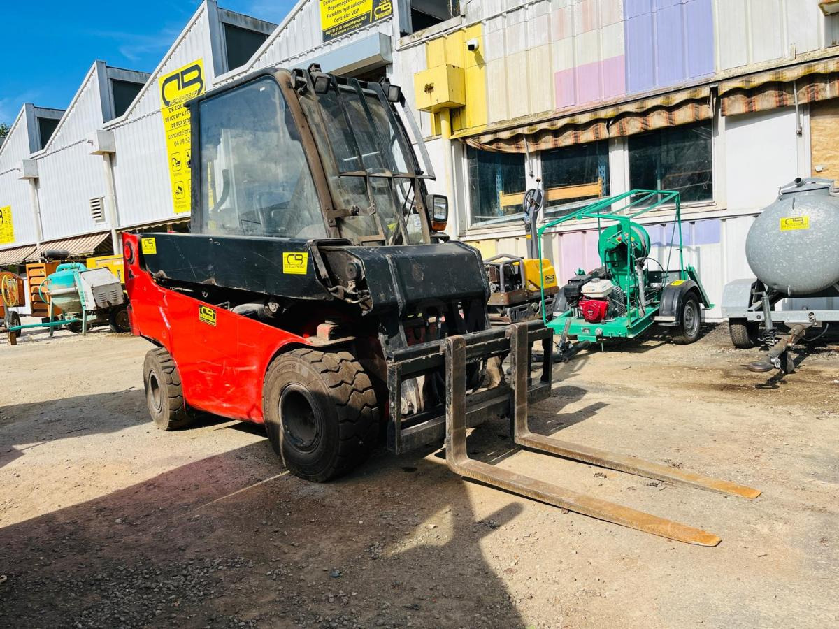 JCB Chariot télescopique à gaz 20D TELETRUCK - Dujinis krautuvas: foto 1 JCB Chariot télescopique à gaz 20D TELETRUCK - Dujinis krautuvas: foto 1