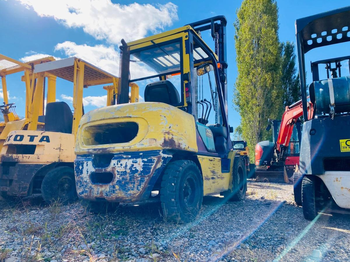 KOMATSU Chariot élévateur diesel FD30T14 - Dyzelinis krautuvas: foto 4 KOMATSU Chariot élévateur diesel FD30T14 - Dyzelinis krautuvas: foto 4
