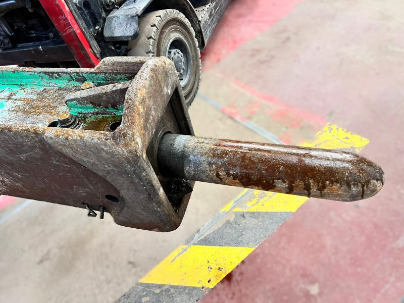 MONTABERT M900 BRH Marteau hydraulique pour 15-25T - Hidraulinis kūjis: foto 4 MONTABERT M900 BRH Marteau hydraulique pour 15-25T - Hidraulinis kūjis: foto 4