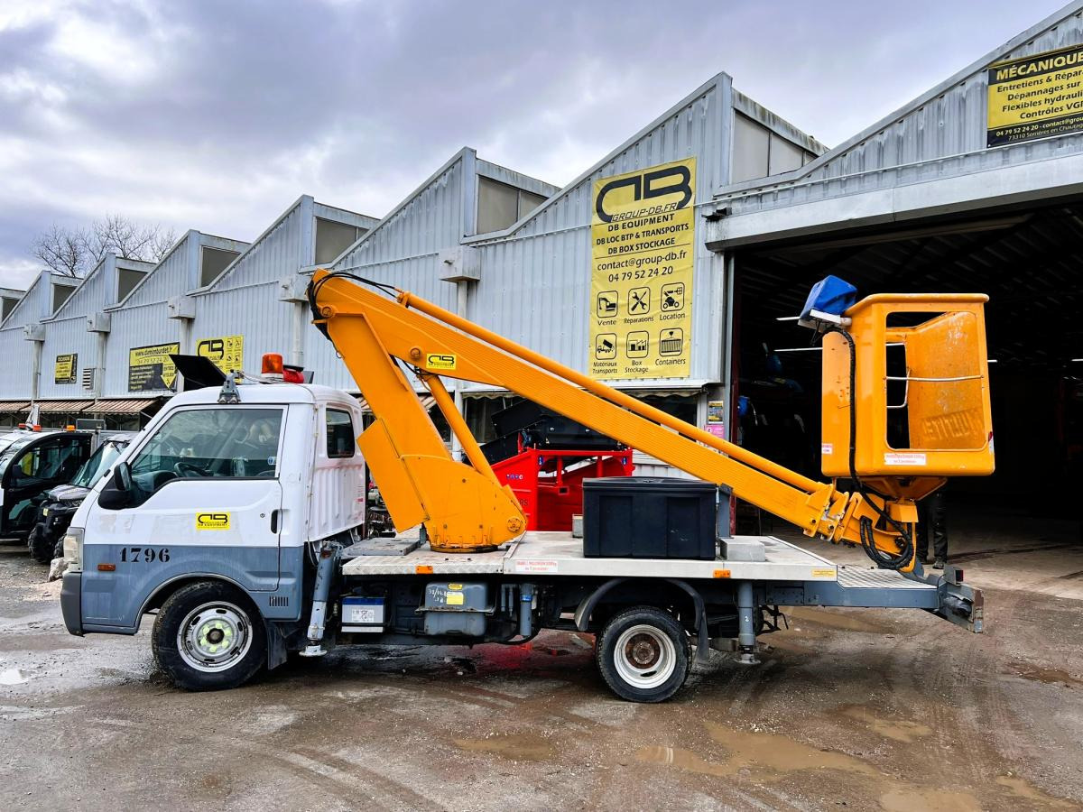 Mazda Bongo Fourgon Nacelle 14,5m - Kėlimo platforma, Komercinis automobilis: foto 2 Mazda Bongo Fourgon Nacelle 14,5m - Kėlimo platforma, Komercinis automobilis: foto 2