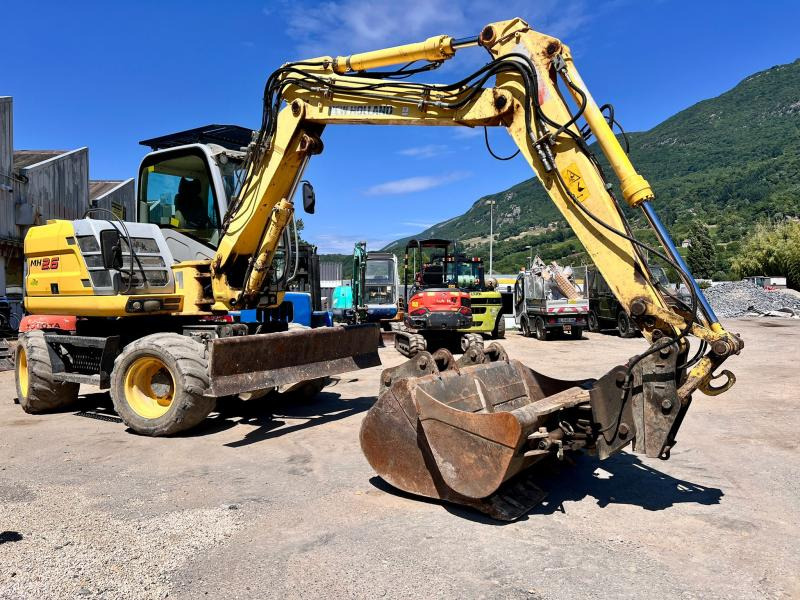 Ratinis ekskavatorius New Holland MH 2.6 PELLE A PNEUS 10T: foto 6