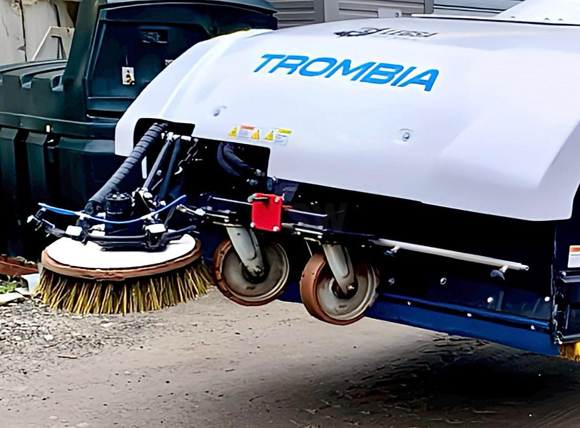 TROMBIA Balayeuse 220 - Rotacinė šluota: foto 4 TROMBIA Balayeuse 220 - Rotacinė šluota: foto 4