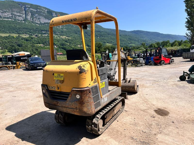 Volvo EC15 B XT MINIPELLE 1,5T - Mini ekskavatorius: foto 3 Volvo EC15 B XT MINIPELLE 1,5T - Mini ekskavatorius: foto 3