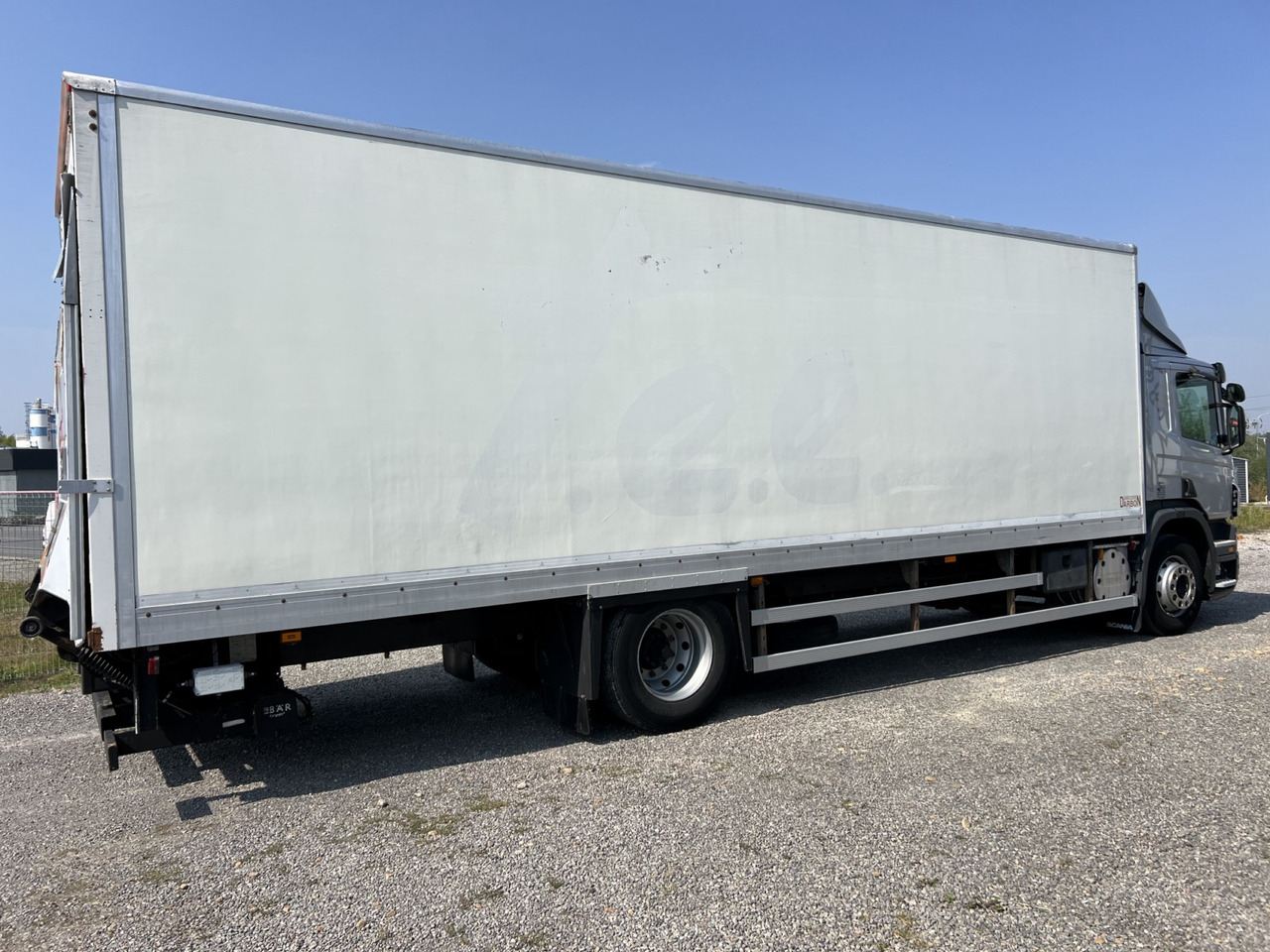 Scania P320 - Platforminis/ Bortinis sunkvežimis: foto 4 Scania P320 - Platforminis/ Bortinis sunkvežimis: foto 4