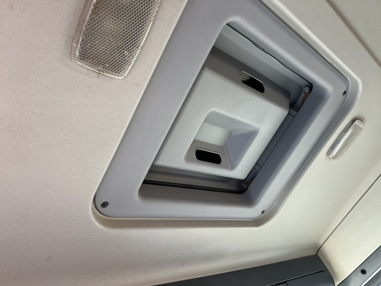 Vilkikas SCANIA P380: foto 18