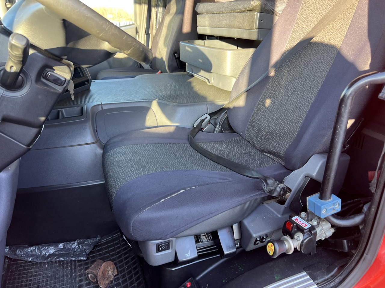 Vilkikas SCANIA P380: foto 11