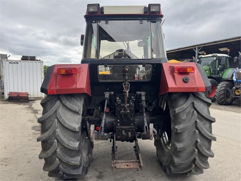 Case IH International Case International 1056XL 2WD - Traktorius: foto 5 Case IH International Case International 1056XL 2WD - Traktorius: foto 5