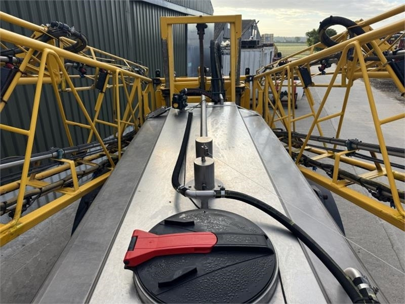 Pakabinamas purkštuvas Chafer Guardian 4000L 30m Trailed Sprayer: foto 9 Pakabinamas purkštuvas Chafer Guardian 4000L 30m Trailed Sprayer: foto 9