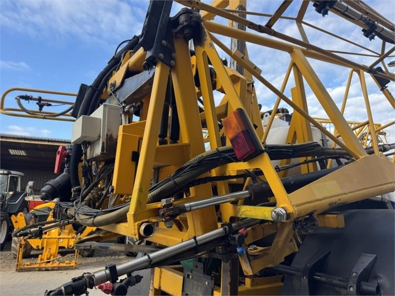 Pakabinamas purkštuvas Chafer Guardian 4000L 30m Trailed Sprayer: foto 6 Pakabinamas purkštuvas Chafer Guardian 4000L 30m Trailed Sprayer: foto 6