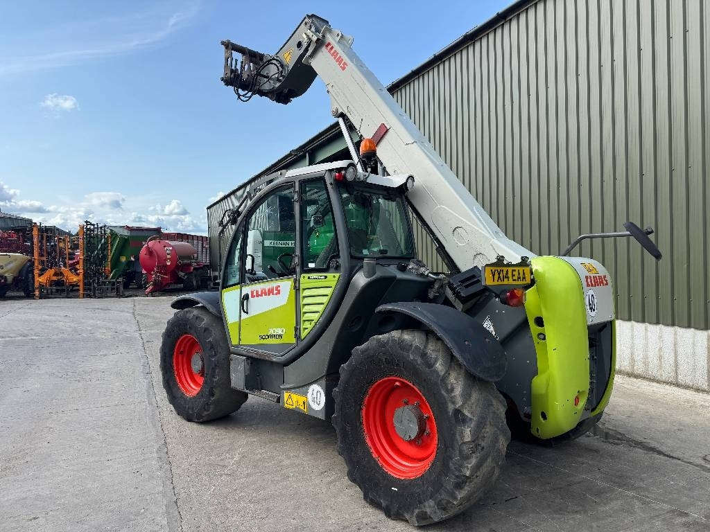 Claas Scorpion 7030 Variopower - Teleskopinis krautuvas: foto 4 Claas Scorpion 7030 Variopower - Teleskopinis krautuvas: foto 4