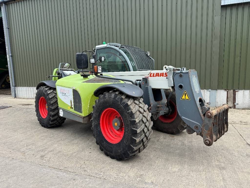 Claas Scorpion 9040 Plus Vario Power - Teleskopinis krautuvas: foto 1 Claas Scorpion 9040 Plus Vario Power - Teleskopinis krautuvas: foto 1