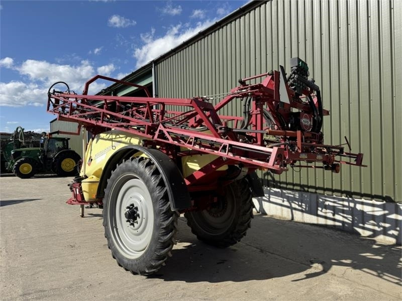 Hardi Navigator 3000 24m Trailed Sprayer - Pakabinamas purkštuvas: foto 2 Hardi Navigator 3000 24m Trailed Sprayer - Pakabinamas purkštuvas: foto 2