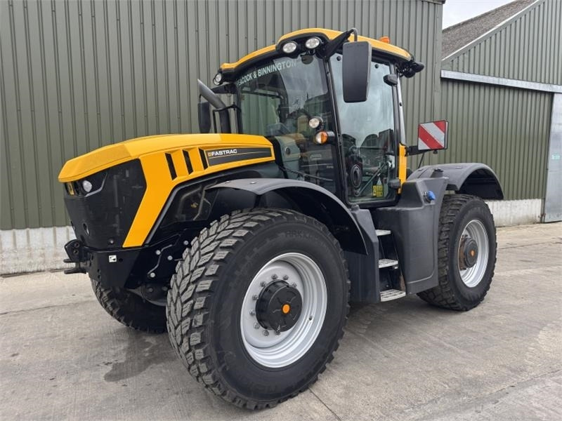 JCB Fastrac 4220 **8000 Hour Warranty** - Traktorius: foto 3 JCB Fastrac 4220 **8000 Hour Warranty** - Traktorius: foto 3