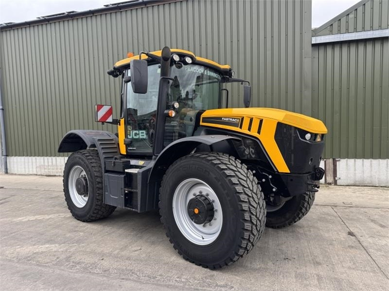 JCB JCB Fastrac 4220 **8000 Hour Warranty** - Traktorius: foto 1 JCB JCB Fastrac 4220 **8000 Hour Warranty** - Traktorius: foto 1