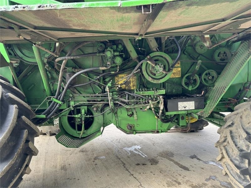 Įranga už kombainai John Deere 1550 WTS c/w 620R Header: foto 13 Įranga už kombainai John Deere 1550 WTS c/w 620R Header: foto 13