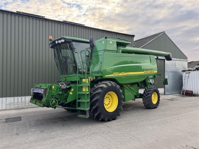 John Deere CTS 9780i Hillmaster c/w 625 Premium Flow Header  - Įranga už kombainai: foto 1 John Deere CTS 9780i Hillmaster c/w 625 Premium Flow Header  - Įranga už kombainai: foto 1