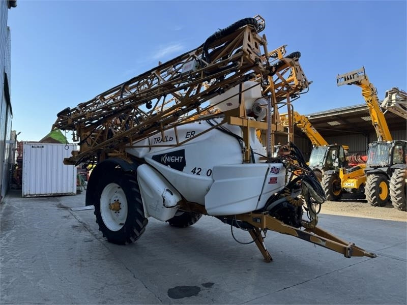 Knight Trailblazer 4200l 36m Trailed Sprayer  - Pakabinamas purkštuvas: foto 5 Knight Trailblazer 4200l 36m Trailed Sprayer  - Pakabinamas purkštuvas: foto 5