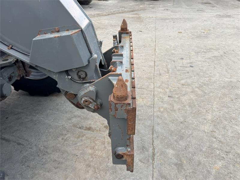 Kramer KT 407 Pickup Hitch and Headstock - Teleskopinis krautuvas: foto 3 Kramer KT 407 Pickup Hitch and Headstock - Teleskopinis krautuvas: foto 3