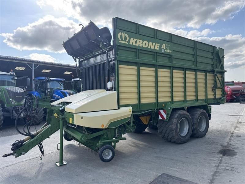 Krone Krone AX 310 HL Forage Wagon - Priekaba rinktuvė: foto 5 Krone Krone AX 310 HL Forage Wagon - Priekaba rinktuvė: foto 5