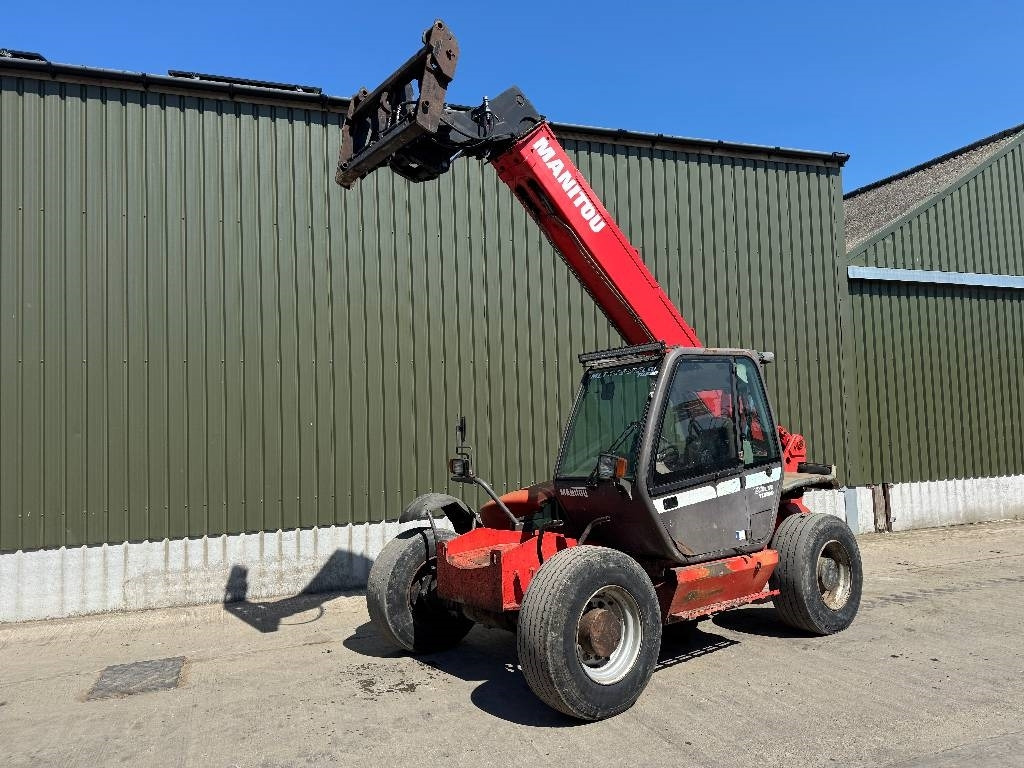 Manitou MLT 845-120 LSU Turbo - Teleskopinis krautuvas: foto 3 Manitou MLT 845-120 LSU Turbo - Teleskopinis krautuvas: foto 3