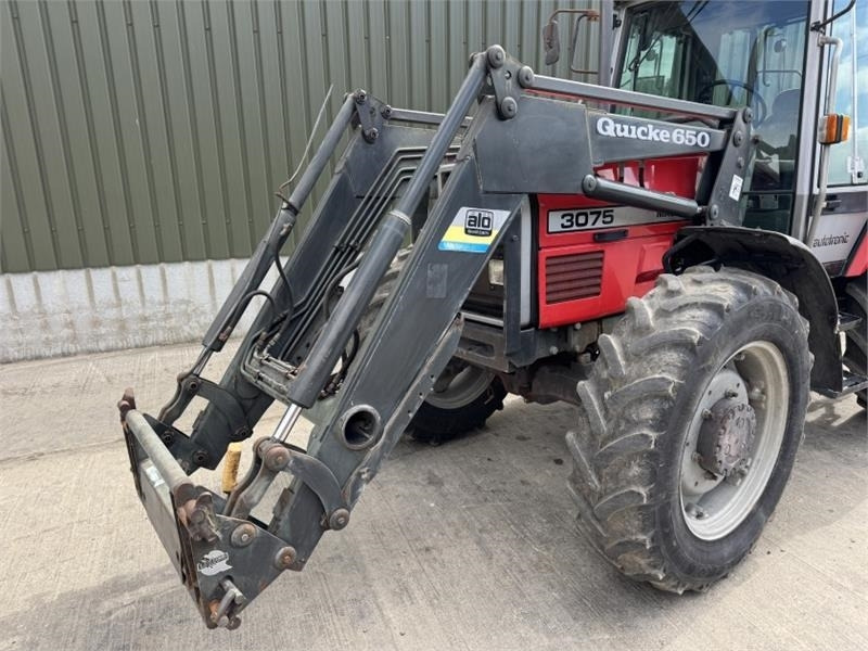 Traktorius Massey Ferguson Massey Ferguson 3075 Dynashift *Low Hours*: foto 16