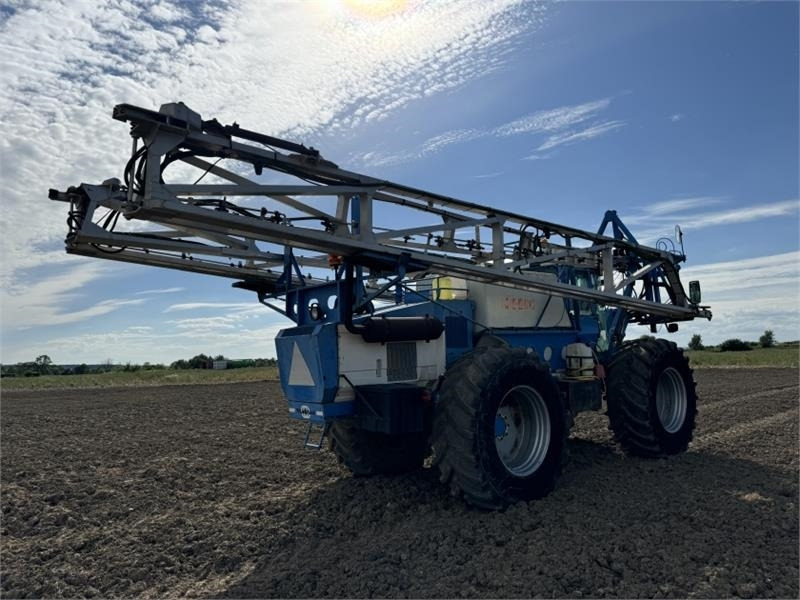 Matrot M44D 36m Self Propelled Sprayer - Pakabinamas purkštuvas: foto 4 Matrot M44D 36m Self Propelled Sprayer - Pakabinamas purkštuvas: foto 4