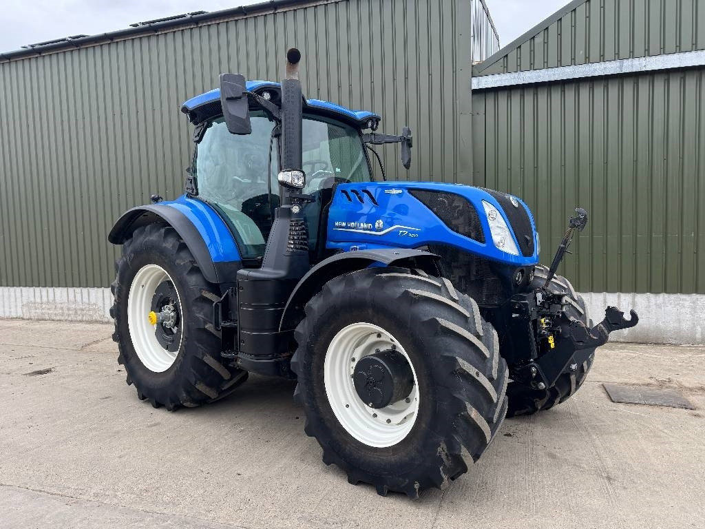 New Holland T7.300 Autocommand - Traktorius: foto 3 New Holland T7.300 Autocommand - Traktorius: foto 3