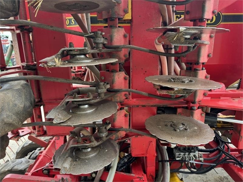 Kombinuota sėjamoji Vaderstad Rapid A600s 6m Seed Drill: foto 18 Kombinuota sėjamoji Vaderstad Rapid A600s 6m Seed Drill: foto 18