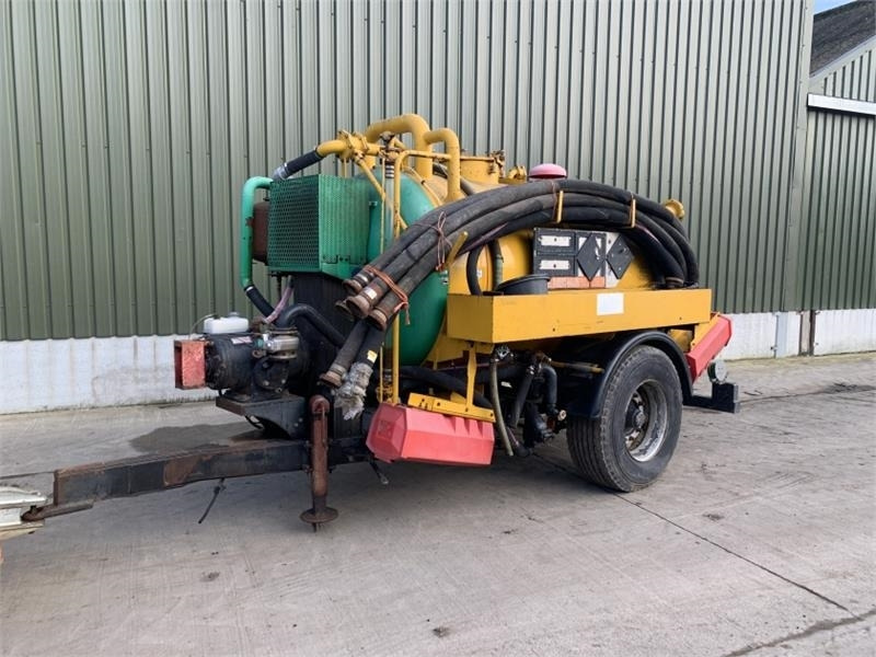 Whale Vacume Tanker - Srutovežis: foto 1 Whale Vacume Tanker - Srutovežis: foto 1