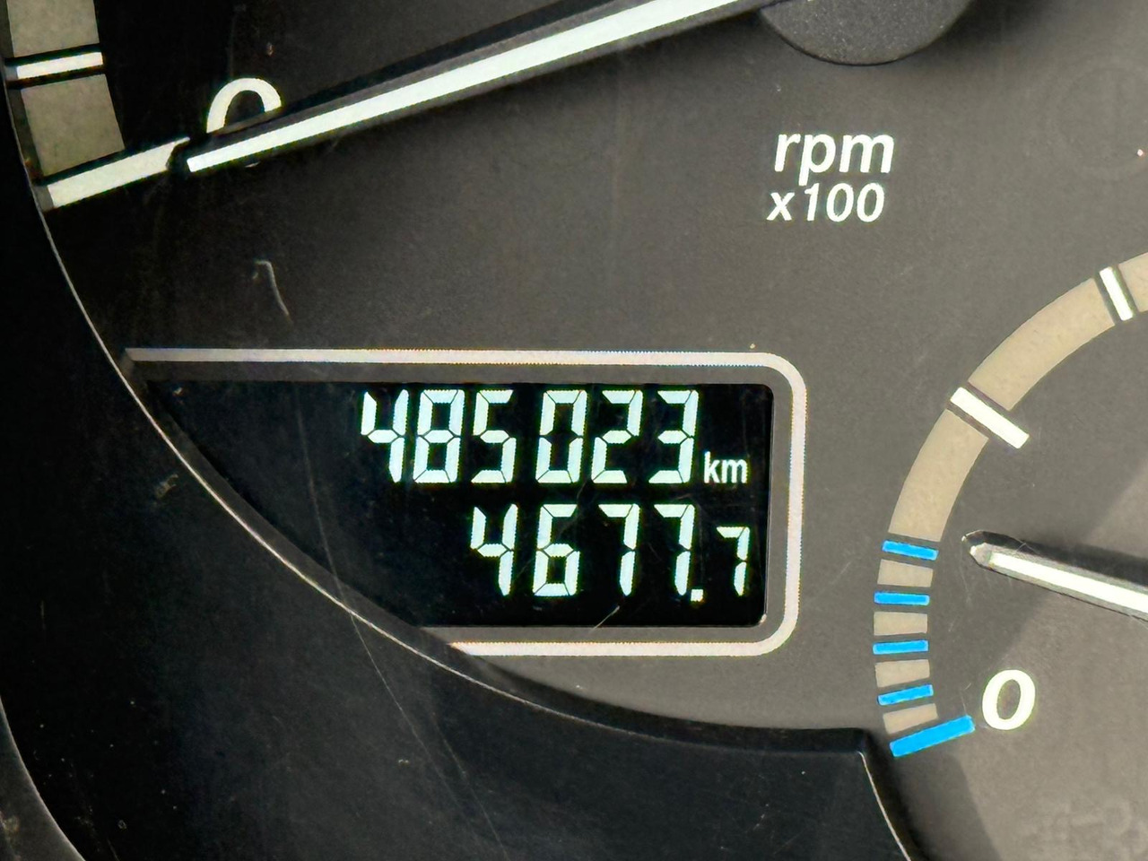 Refrižeratorius sunkvežimis MERCEDES-BENZ ACTROS 1836 / CHŁODNIA / WINDA / 18 PALET / SILNIK 10677 cm3 / CARRIER / SYPIALKA / AUTOMAT / 2018 ROK: foto 16 Refrižeratorius sunkvežimis MERCEDES-BENZ ACTROS 1836 / CHŁODNIA / WINDA / 18 PALET / SILNIK 10677 cm3 / CARRIER / SYPIALKA / AUTOMAT / 2018 ROK: foto 16