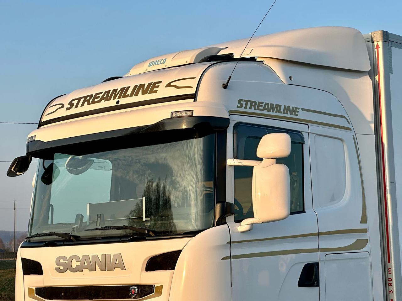 Izoterminis sunkvežimis SCANIA G360 / IZOTERMA / 6.8 M DŁUGOŚCI / AUTOMAT / CAŁA NA PODUSZKACH / KLIMA POSTOJOWA / ELEKTRYCZNA ROLETA TYŁ / SYPIALKA: foto 13