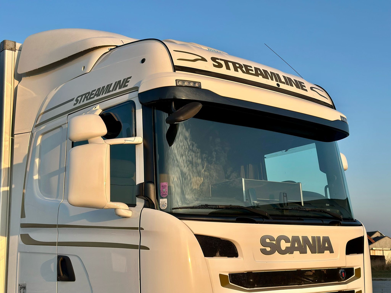 Izoterminis sunkvežimis SCANIA G360 / IZOTERMA / 6.8 M DŁUGOŚCI / AUTOMAT / CAŁA NA PODUSZKACH / KLIMA POSTOJOWA / ELEKTRYCZNA ROLETA TYŁ / SYPIALKA: foto 11