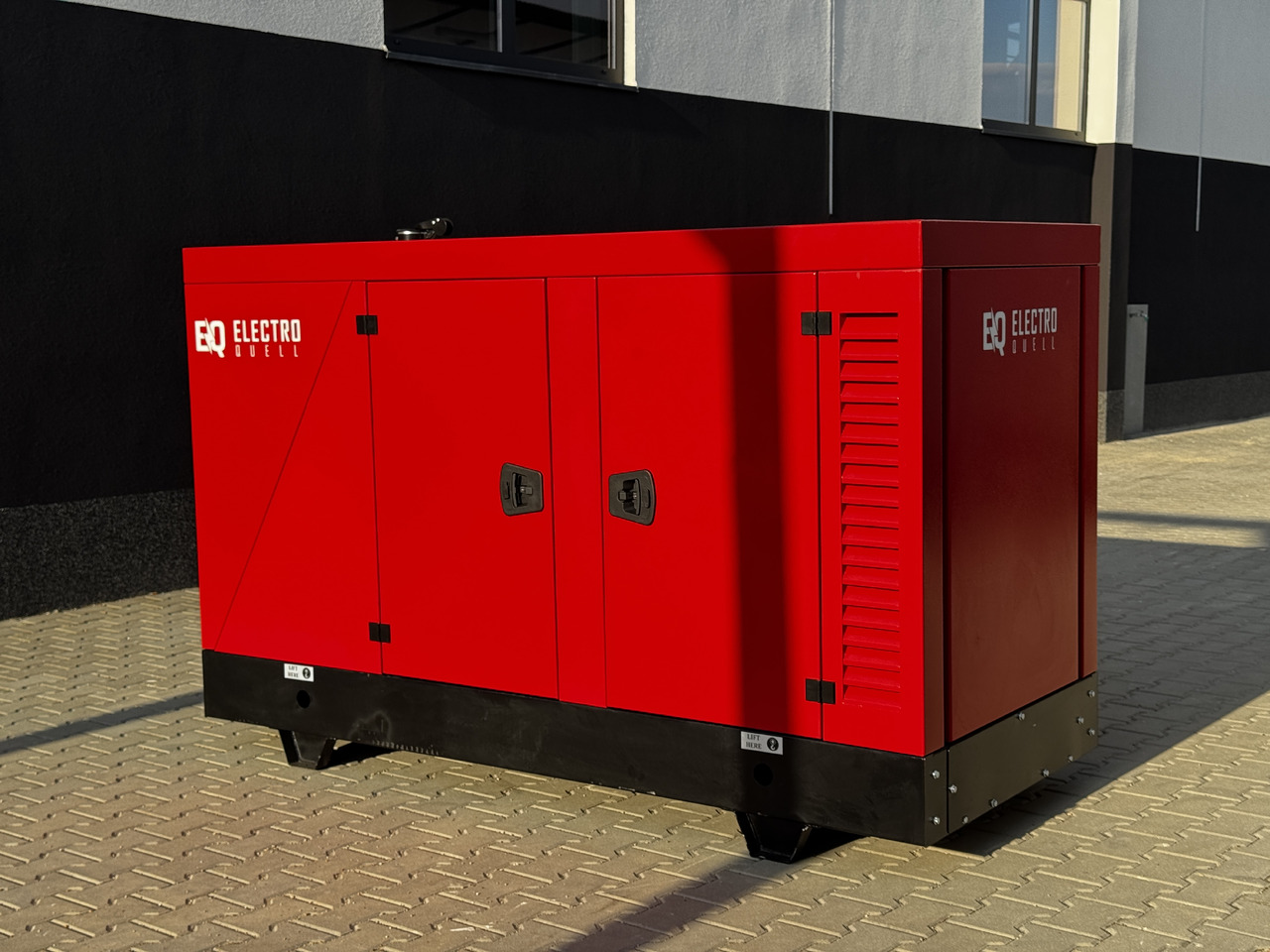 IVECO 50 kVA / 40 kW - Elektrinis generatorius: foto 4 IVECO 50 kVA / 40 kW - Elektrinis generatorius: foto 4