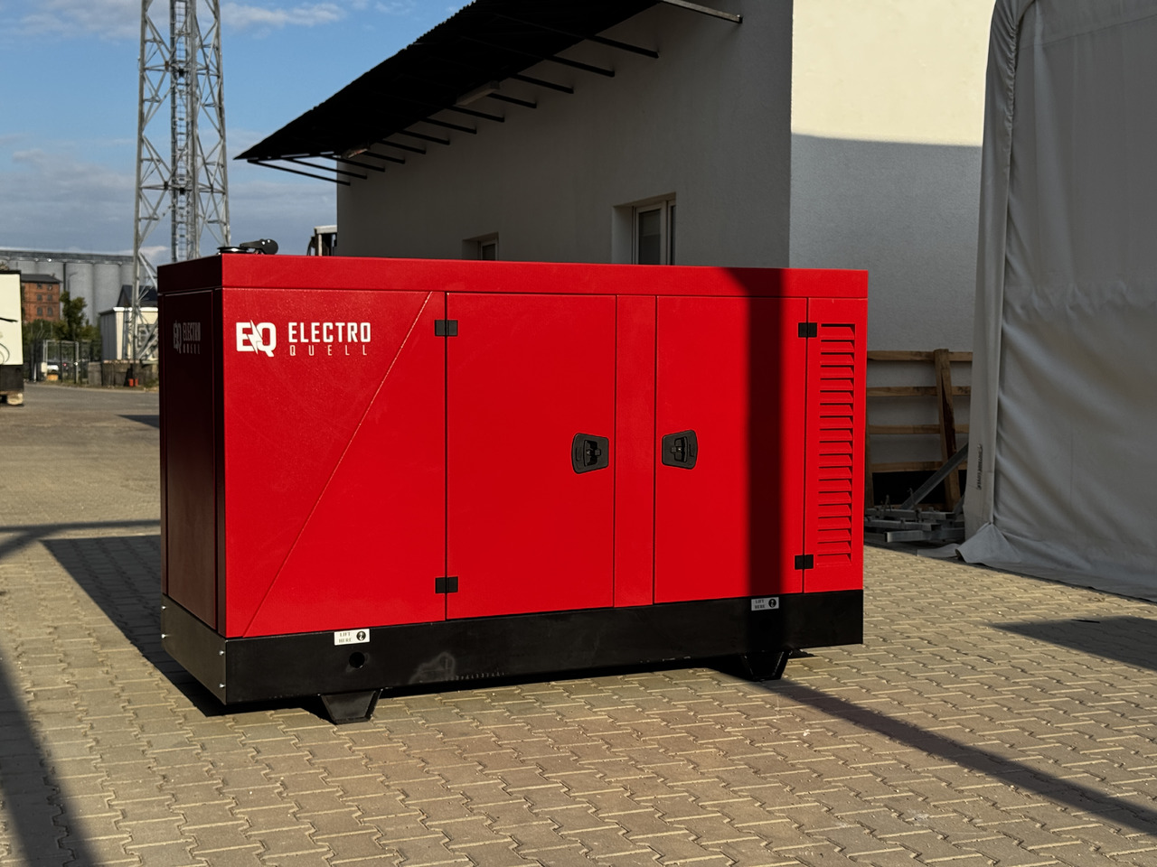 IVECO 50 kVA / 40 kW - Elektrinis generatorius: foto 2 IVECO 50 kVA / 40 kW - Elektrinis generatorius: foto 2