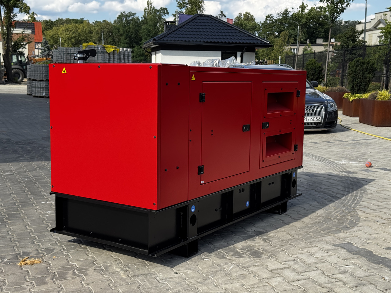 IVECO 80 kVA / 65 kW - Elektrinis generatorius: foto 5 IVECO 80 kVA / 65 kW - Elektrinis generatorius: foto 5