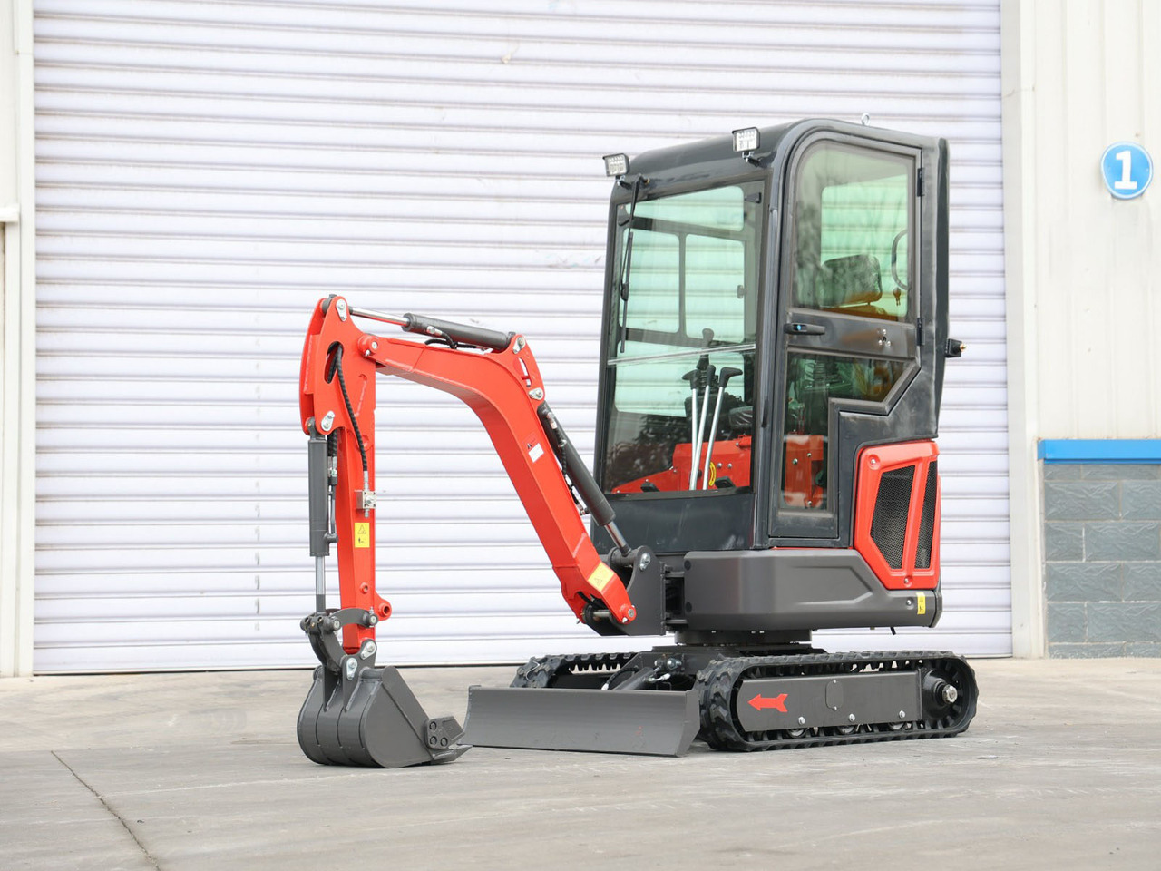 KUBOTA Diesel Mini excavator 1.6 Ton - Müller Machinery MB 16 - KSH - Mini ekskavatorius: foto 5 KUBOTA Diesel Mini excavator 1.6 Ton - Müller Machinery MB 16 - KSH - Mini ekskavatorius: foto 5