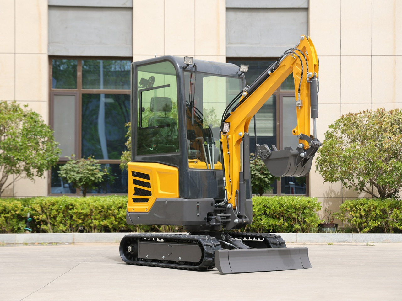 KUBOTA Diesel Mini excavator 1.8 Ton - Müller Machinery MB 18 - KSH - Mini ekskavatorius: foto 3 KUBOTA Diesel Mini excavator 1.8 Ton - Müller Machinery MB 18 - KSH - Mini ekskavatorius: foto 3