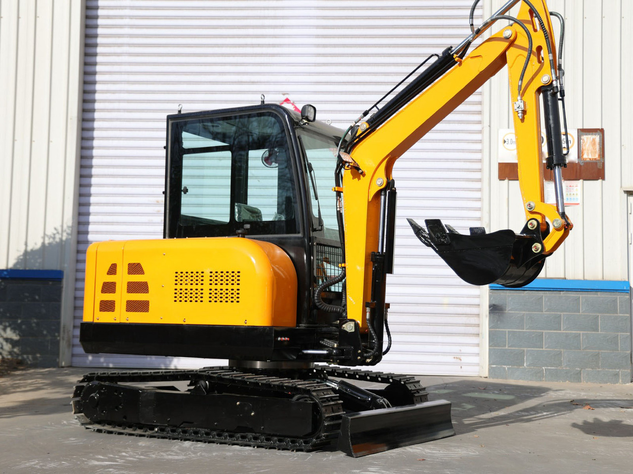 KUBOTA Diesel Mini excavator 3.5 Ton - Müller Machinery MB 35 - KSH - Mini ekskavatorius: foto 4 KUBOTA Diesel Mini excavator 3.5 Ton - Müller Machinery MB 35 - KSH - Mini ekskavatorius: foto 4