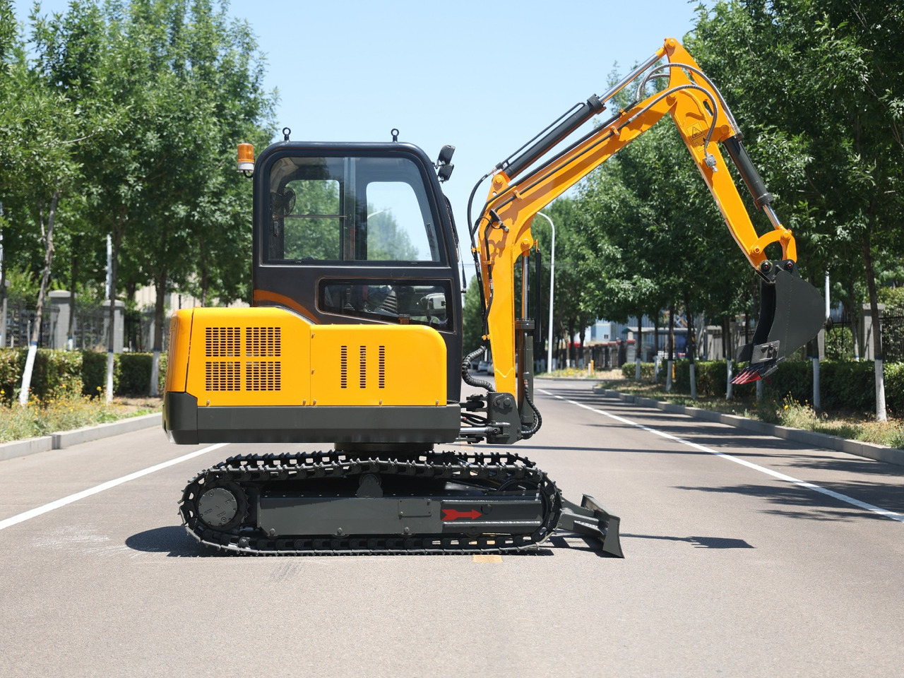 KUBOTA Diesel Mini excavator 4 ton - Müller Machinery MB 40 - KSH - Mini ekskavatorius: foto 2 KUBOTA Diesel Mini excavator 4 ton - Müller Machinery MB 40 - KSH - Mini ekskavatorius: foto 2